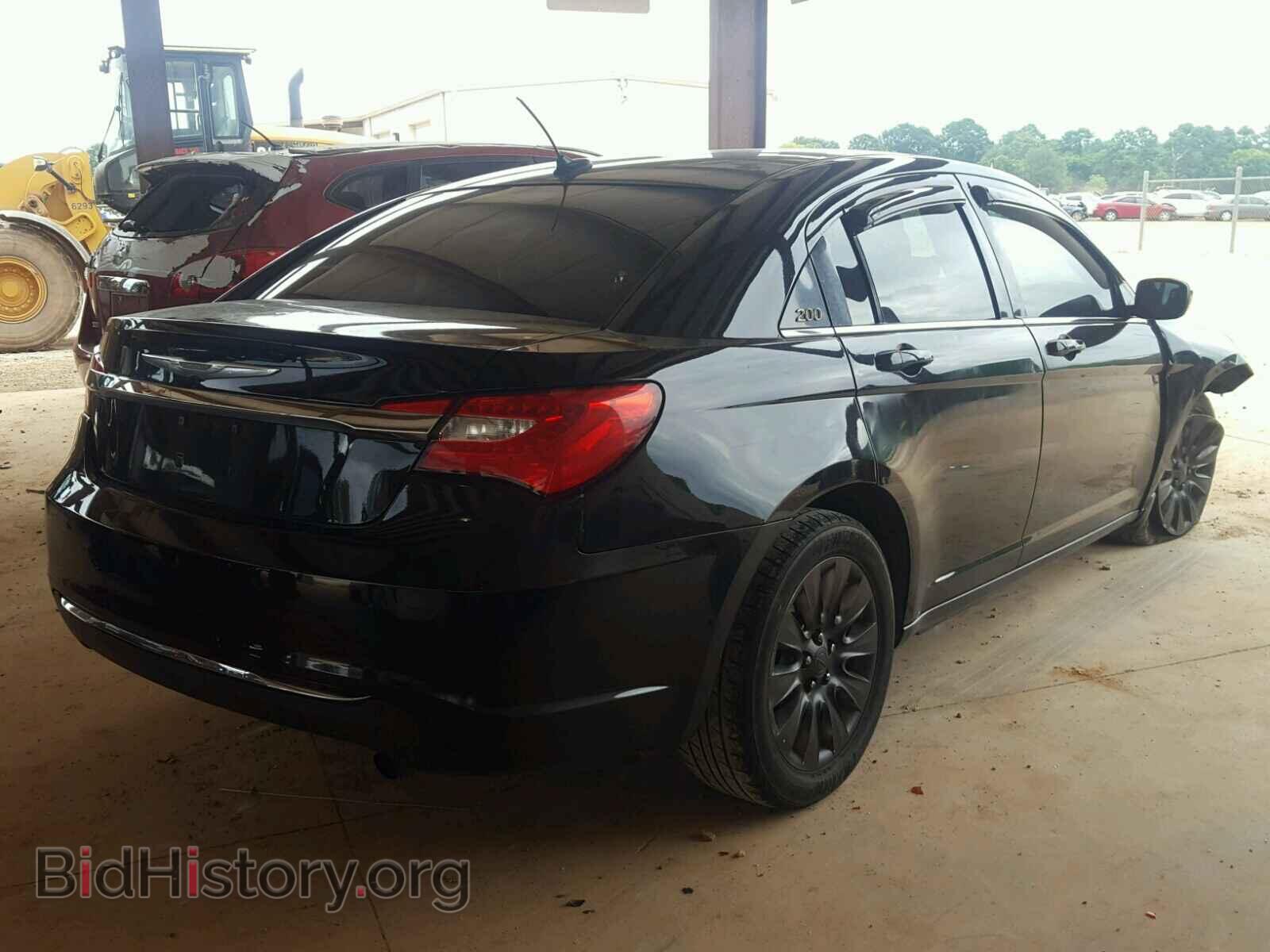 2011 CHRYSLER 200 - VIN: 1C3BC4FB1BN617837 - Фото 4