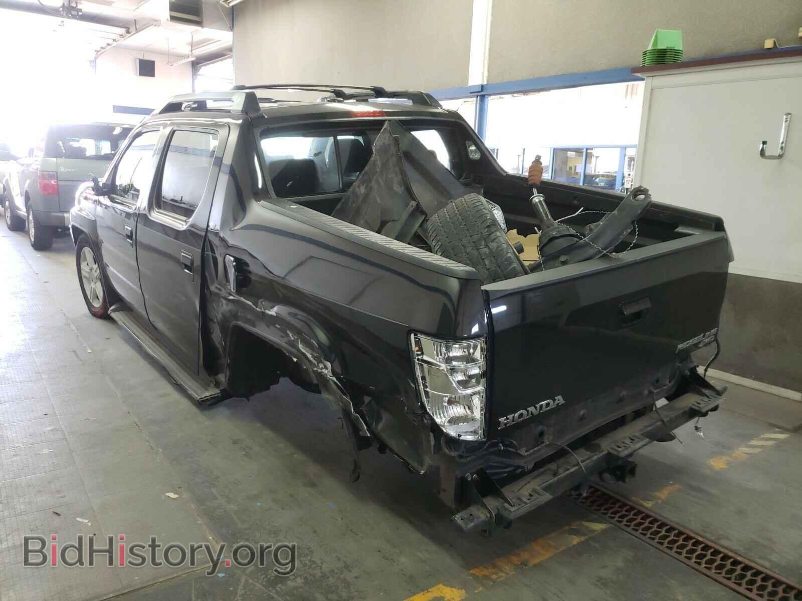 2013 HONDA RIDGELINE - VIN: 5FPYK1F56DB013386 - Фото 3