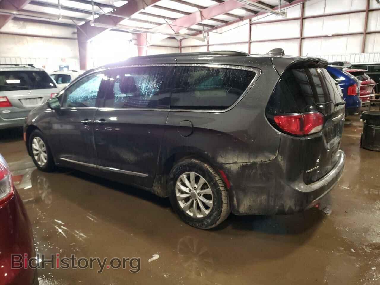 2017 CHRYSLER PACIFICA - VIN: 2C4RC1BG0HR543557 - Photo 2