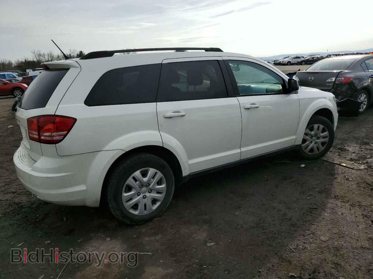 2017 DODGE JOURNEY - VIN: 3C4PDCAB8HT577040 - Фото 3