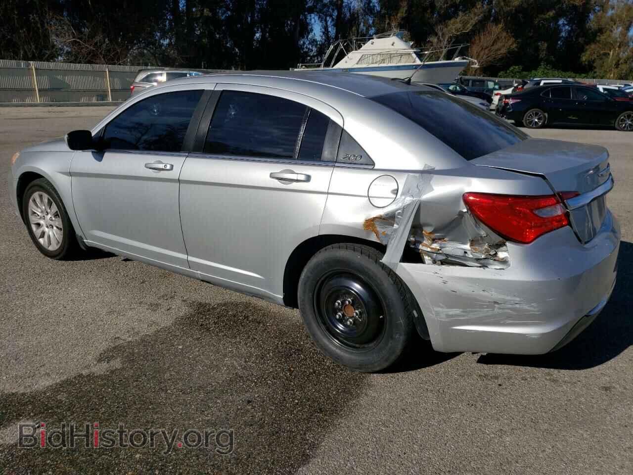 2012 CHRYSLER 200 - VIN: 1C3CCBAB3CN256662 - Фото 2