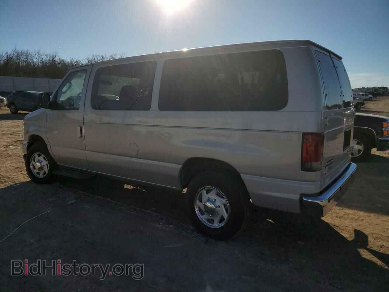 2010 FORD ALL Models - VIN: 1FBNE3BL8ADA88567 - Фото 2