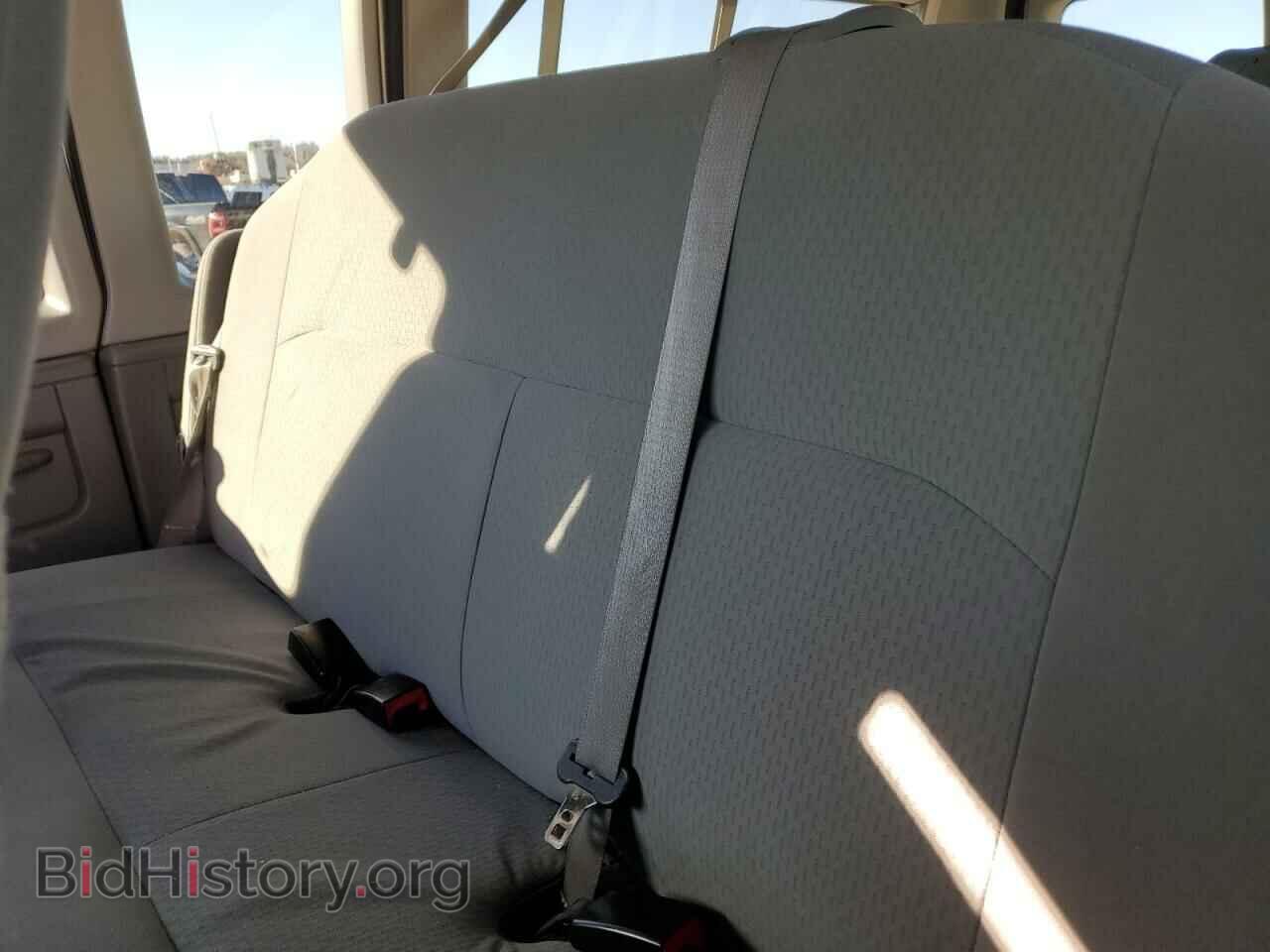 2010 FORD ALL Models - VIN: 1FBNE3BL8ADA88567 - Фото 11
