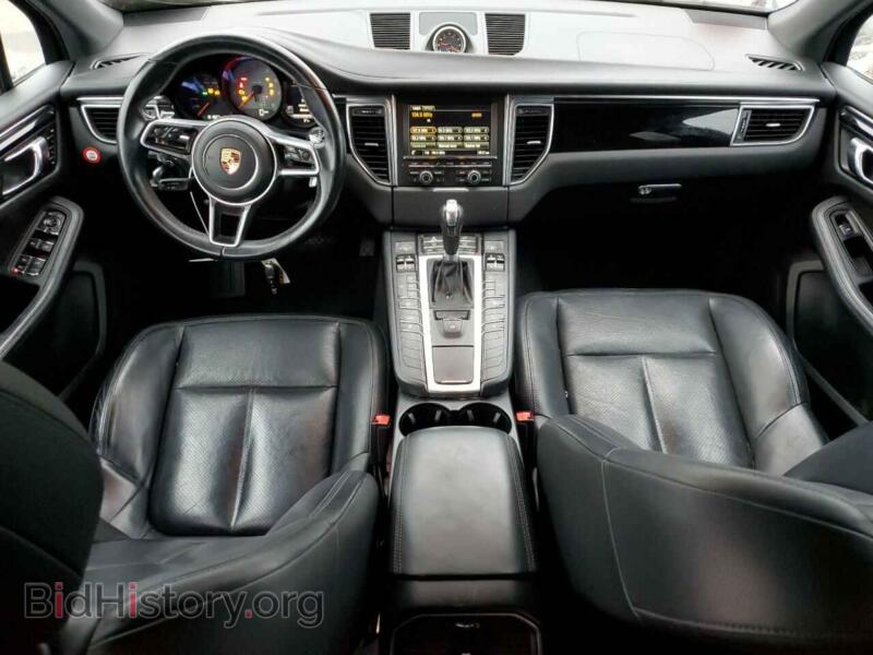 2016 Porsche MACAN (VIN WP1AB2A52GLB55385) — фото 8 из 13