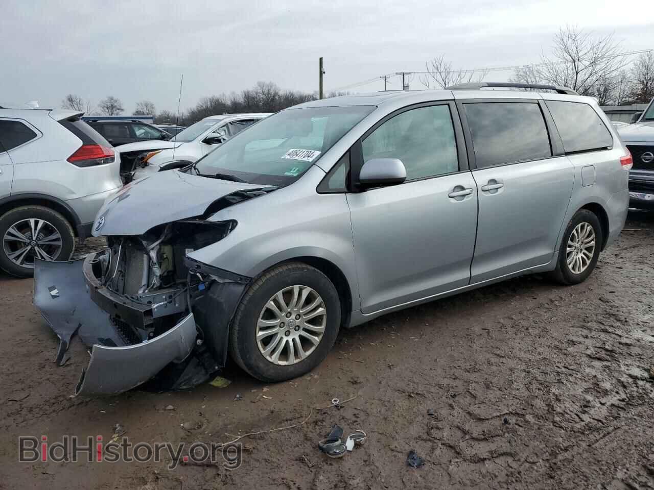 Фотография 5TDYK3DC8CS256150 - TOYOTA All Models 2012
