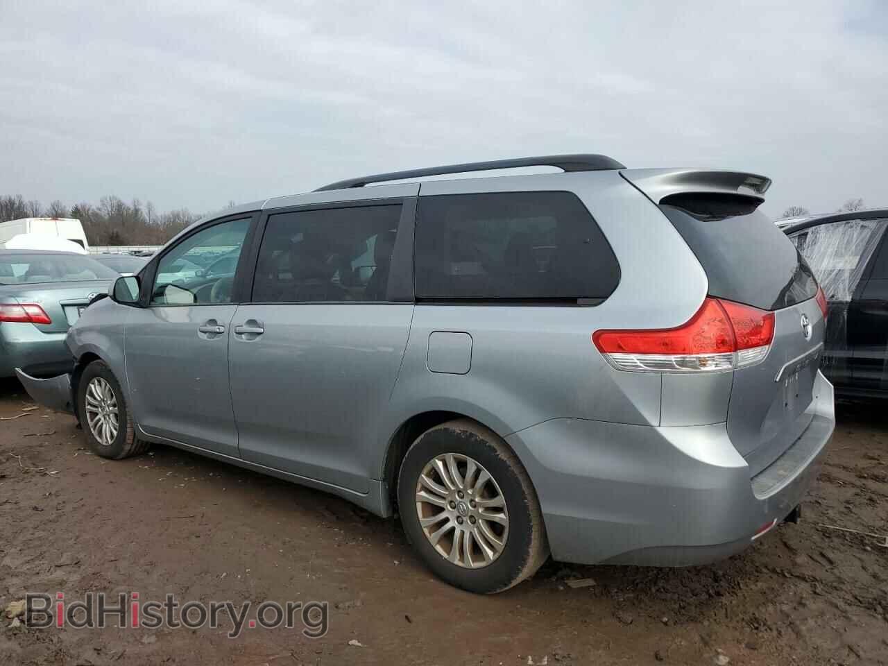 2012 TOYOTA All Models - VIN: 5TDYK3DC8CS256150 - Фото 2