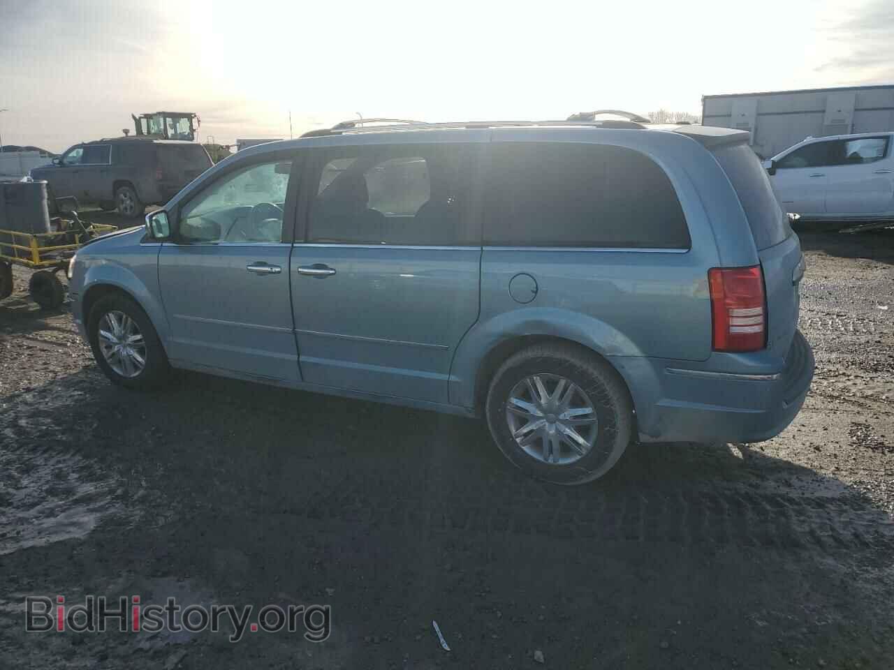 2010 CHRYSLER MINIVAN - VIN: 2A4RR7DX6AR322205 - Фото 2