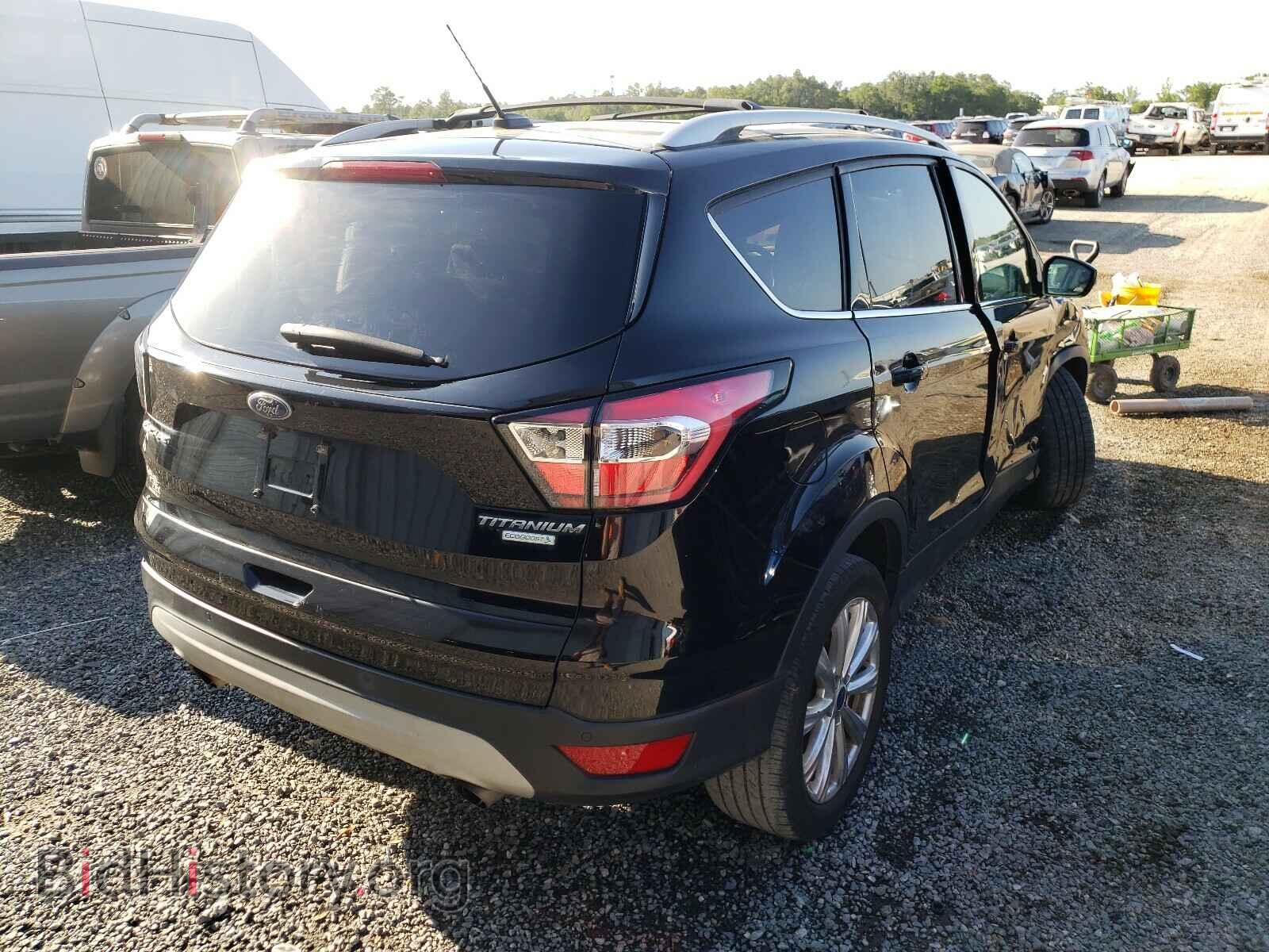 2017 FORD ESCAPE - VIN: 1FMCU0JD2HUC31310 - Фото 4