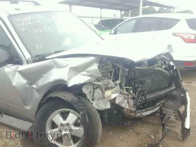 2011 FORD ESCAPE - VIN: 1FMCU0D76BKC48197 - Photo 9