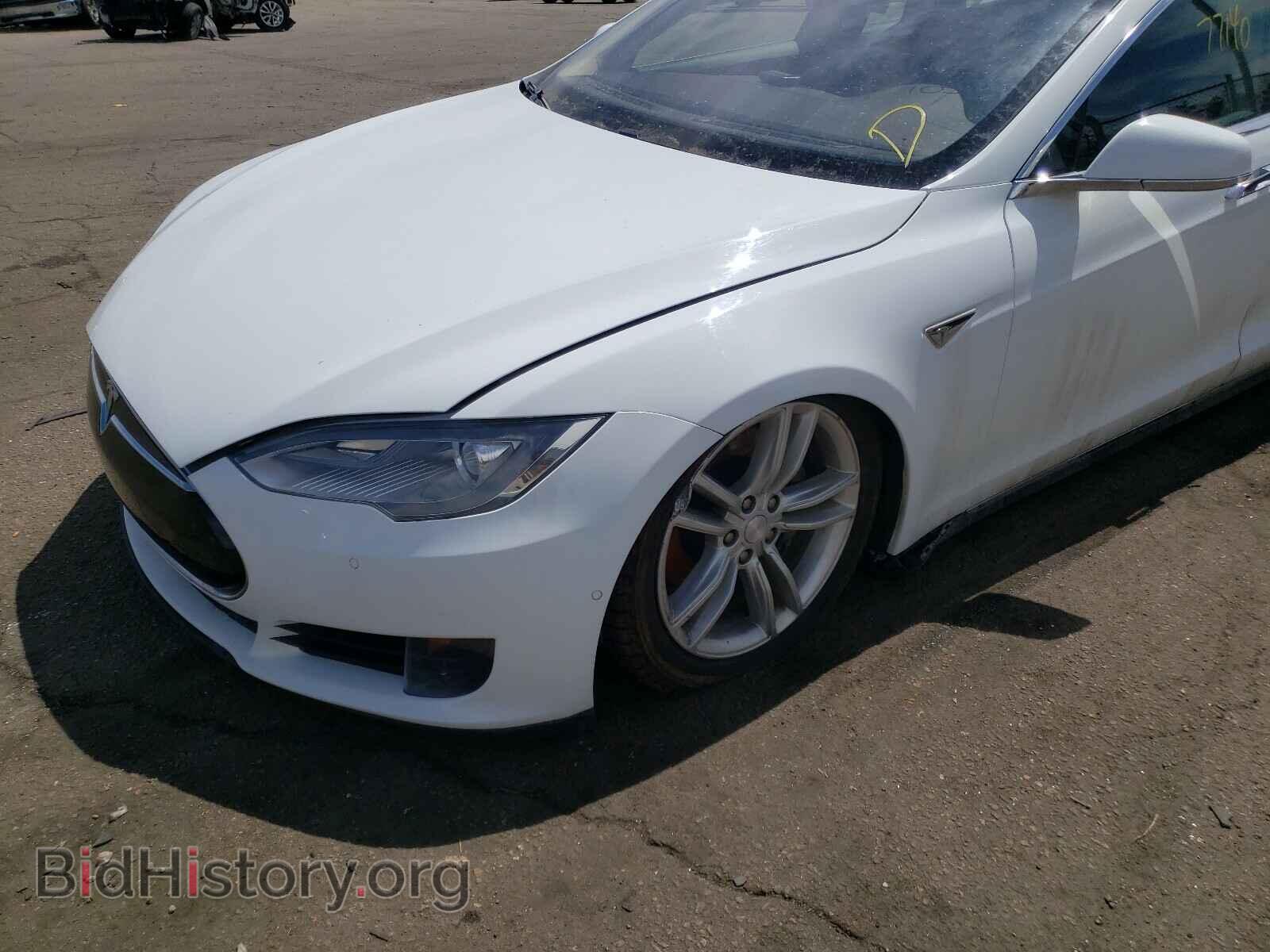 2015 TESLA MODEL S - VIN: 5YJSA1E21FF105694 - Фото 9
