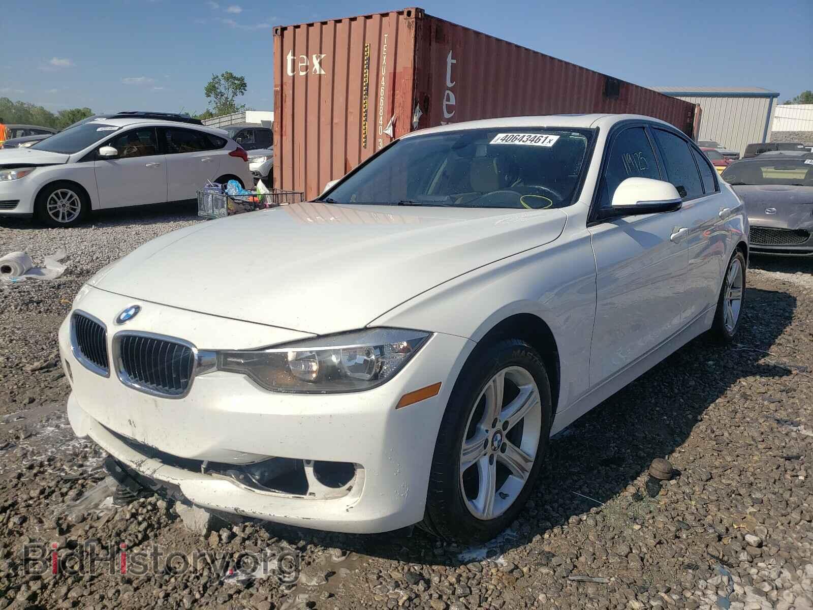2013 BMW 3 SERIES - VIN: WBA3B1C53DF461634 - Photo 2