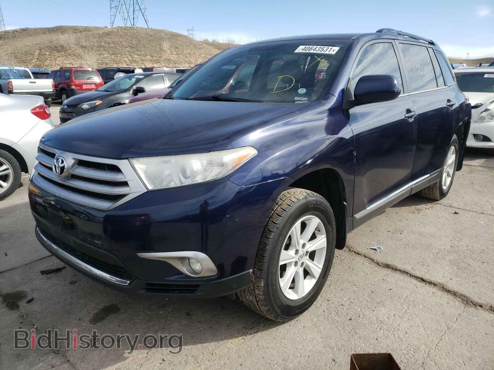 2013 TOYOTA HIGHLANDER - VIN: 5TDBK3EH8DS226972 - Фото 2