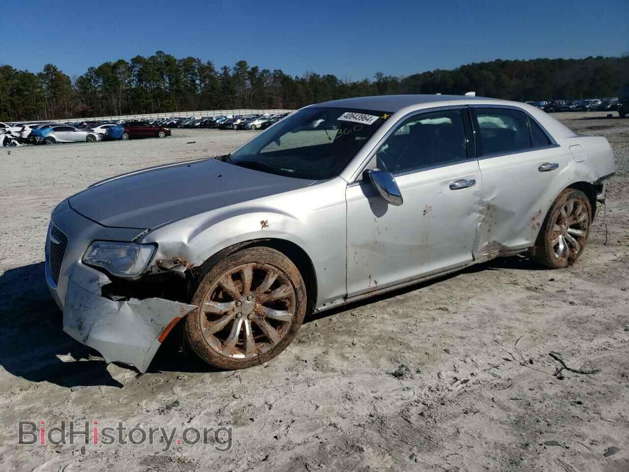 Фотография 2C3CCAAG8KH610284 - CHRYSLER 300 2019