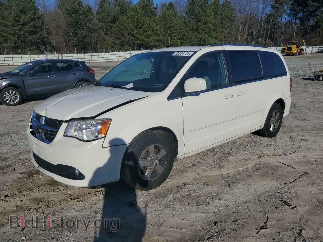 Photo 2D4RN5DG8BR764722 - DODGE CARAVAN 2011