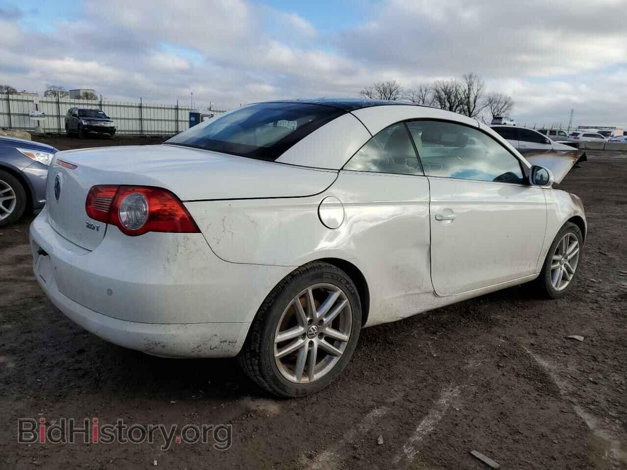 2008 VOLKSWAGEN EOS - VIN: WVWFA71F48V045346 - Фото 3