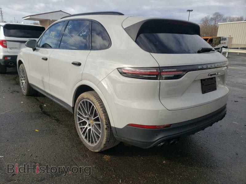2020 Porsche CAYENNE (VIN WP1AB2AY4LDA28457) — фото 3 из 10