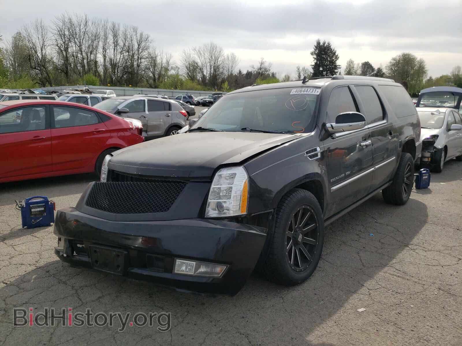 2011 CADILLAC ESCALADE - VIN: 1GYS4JEF0BR112340 - Фото 2