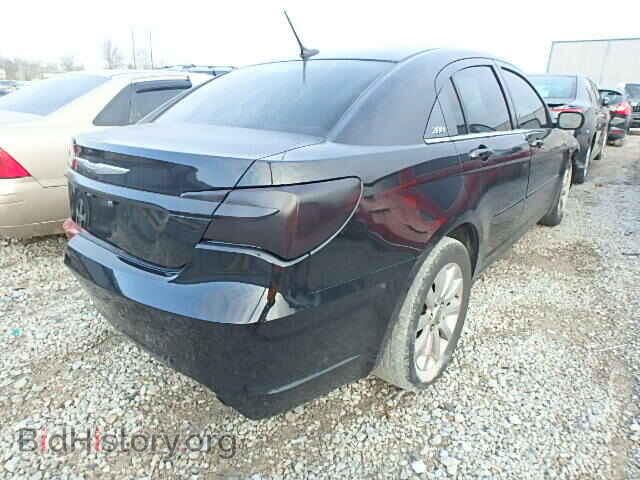 2013 CHRYSLER 200 - VIN: 1C3CCBBB0DN557616 - Фото 4