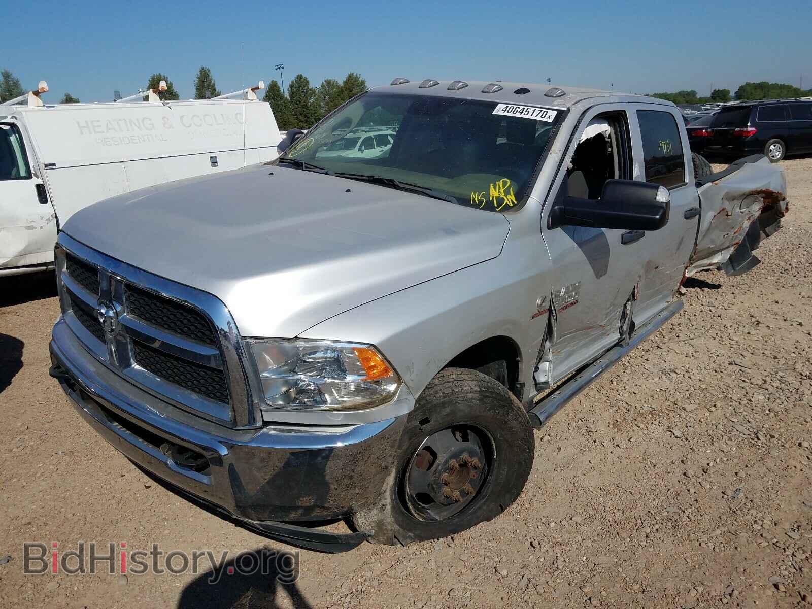 2017 RAM 3500 - VIN: 3C63RRGL2HG697810 - Фото 2
