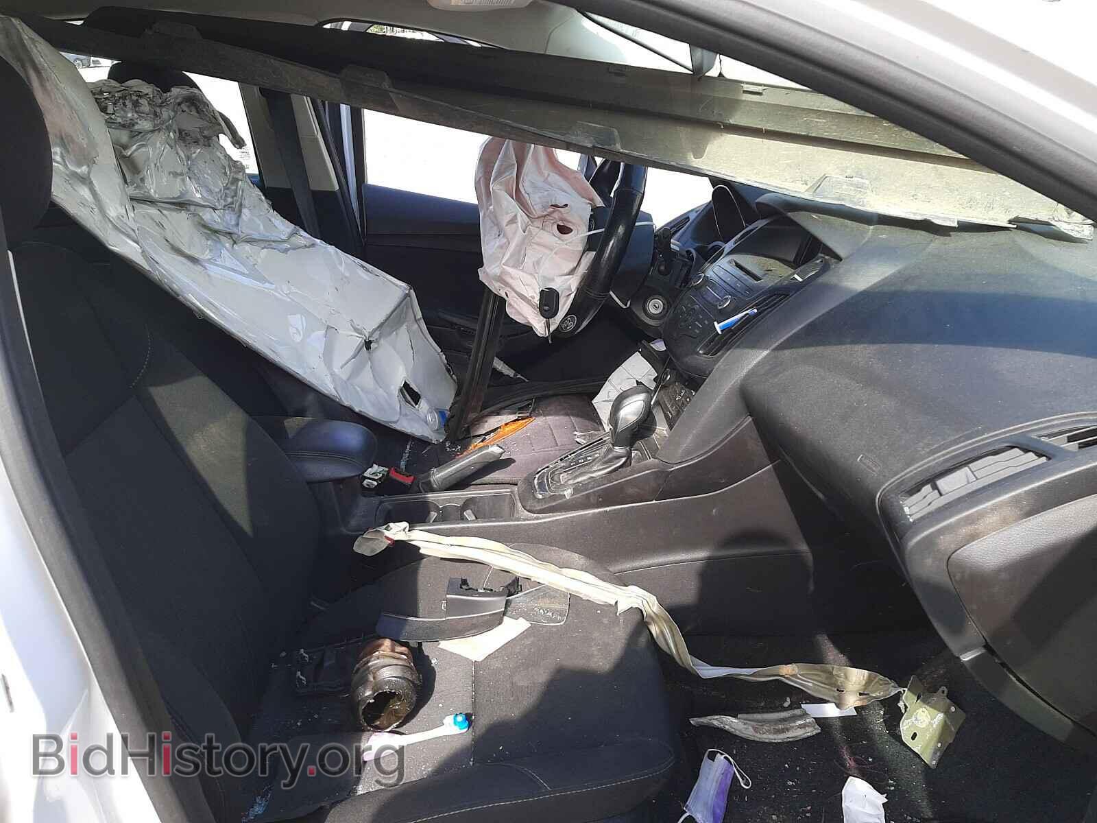 2017 FORD FOCUS - VIN: 1FADP3K23HL312200 - Photo 5