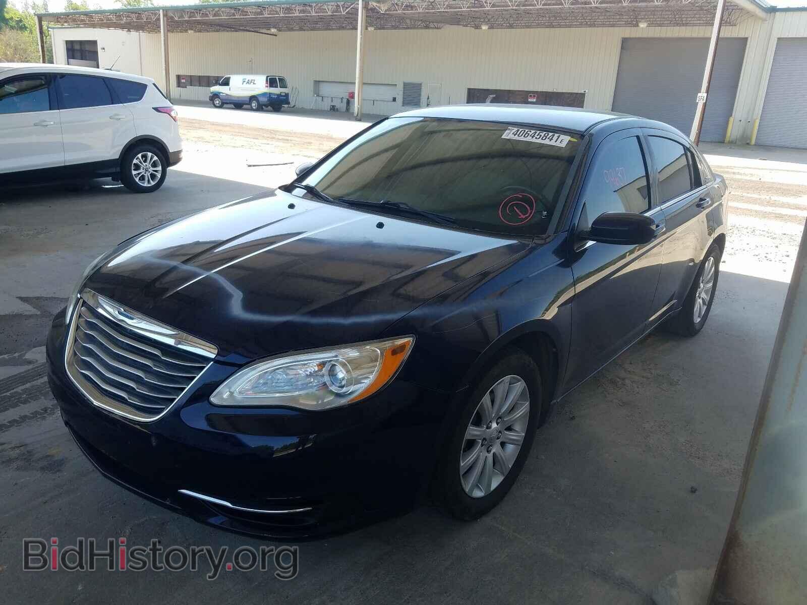 2013 CHRYSLER 200 - VIN: 1C3CCBBB0DN584931 - Фото 2