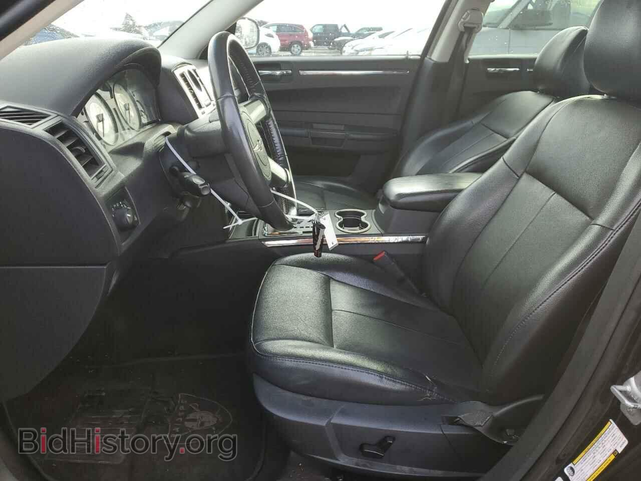 2010 CHRYSLER 300 - VIN: 2C3CA5CV2AH263025 - Фото 7