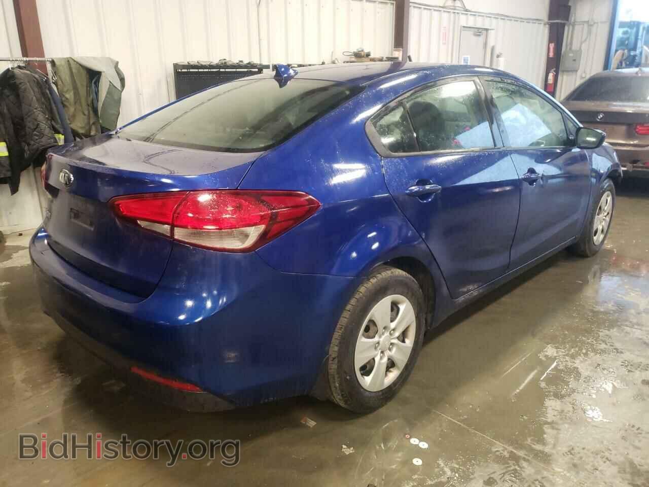 2017 KIA FORTE - VIN: 3KPFK4A79HE087570 - Фото 4