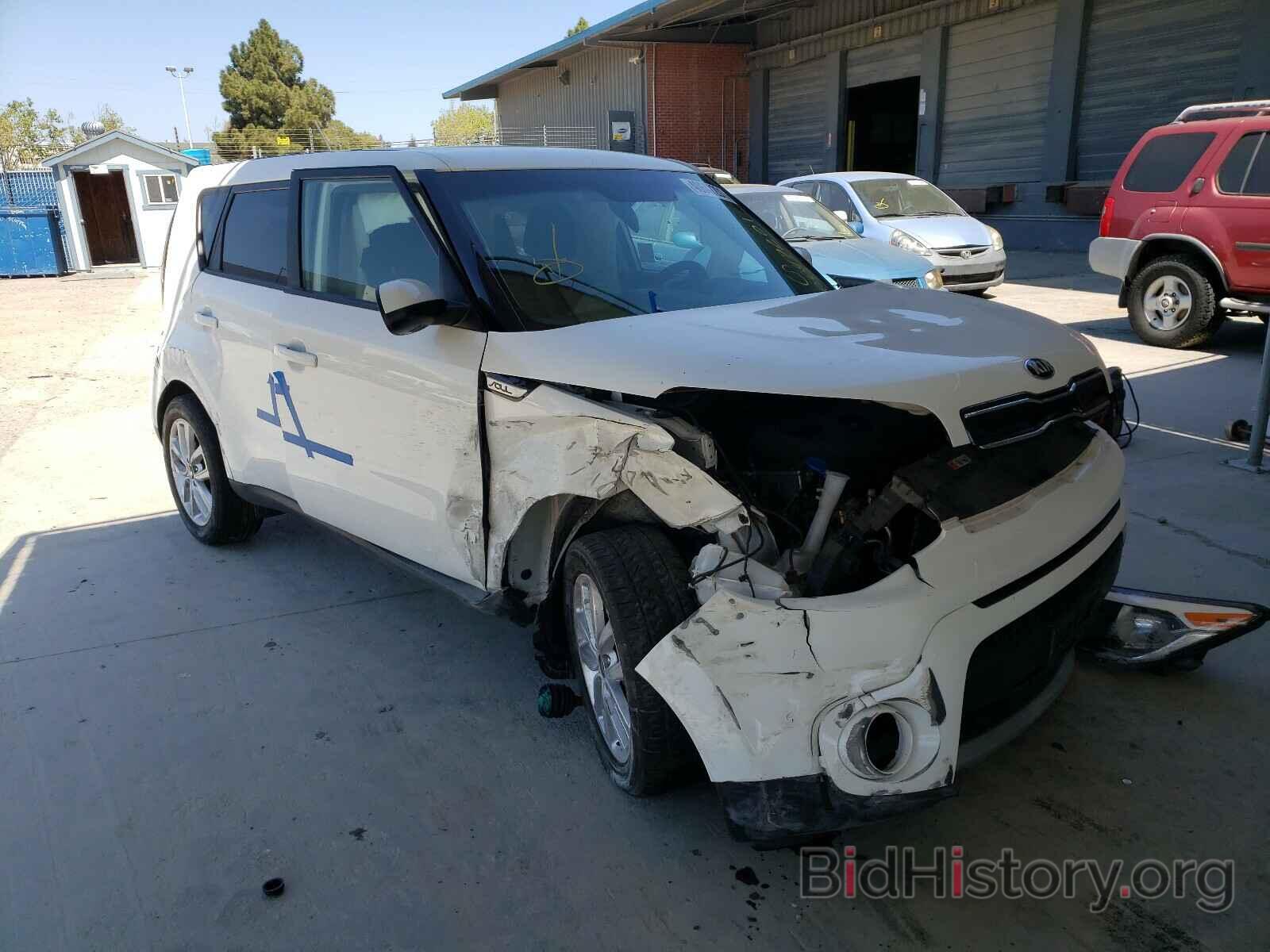 Photo KNDJP3A59K7002495 - KIA SOUL 2019