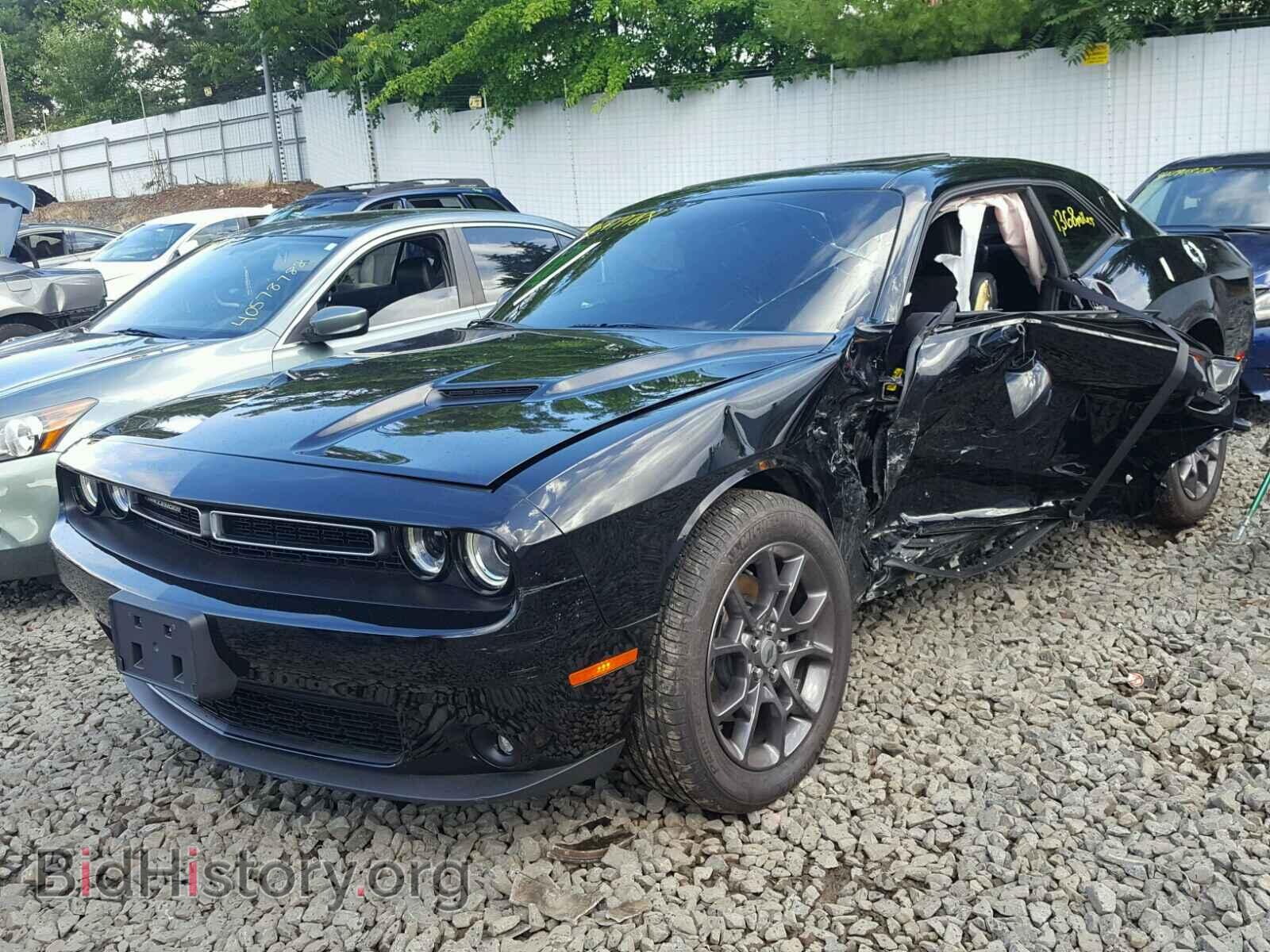 2018 DODGE CHALLENGER - VIN: 2C3CDZGG6JH235061 - Фото 2