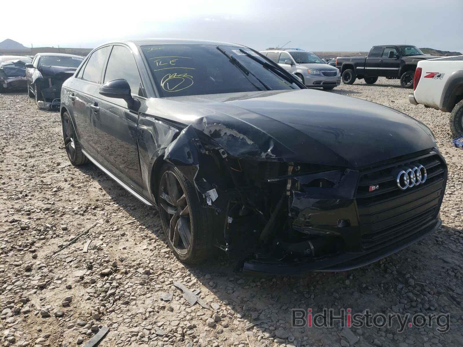 Photo WAUB4AF44KA105440 - AUDI S4/RS4 2019