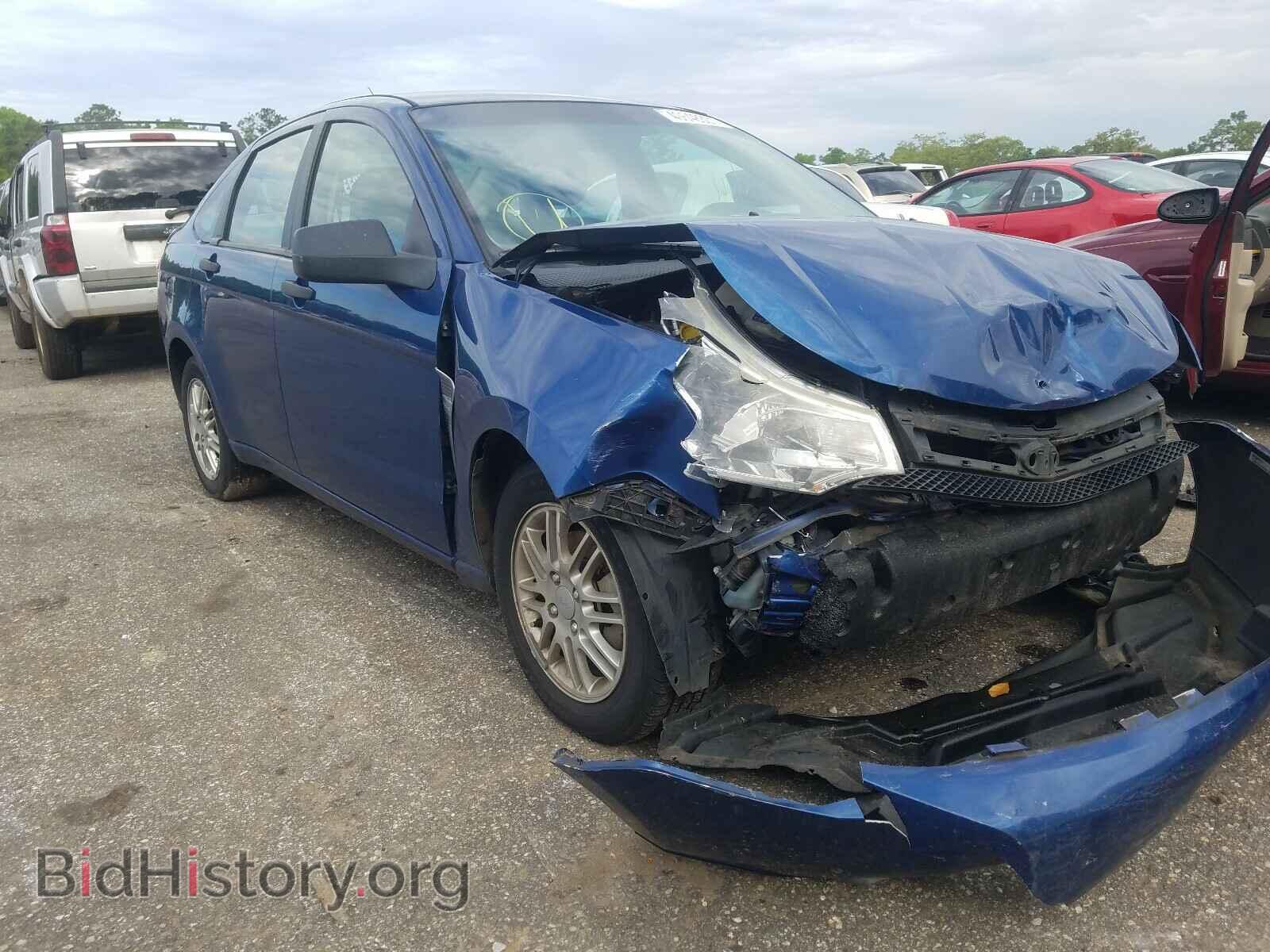 Photo 1FAHP35N28W157810 - FORD FOCUS 2008