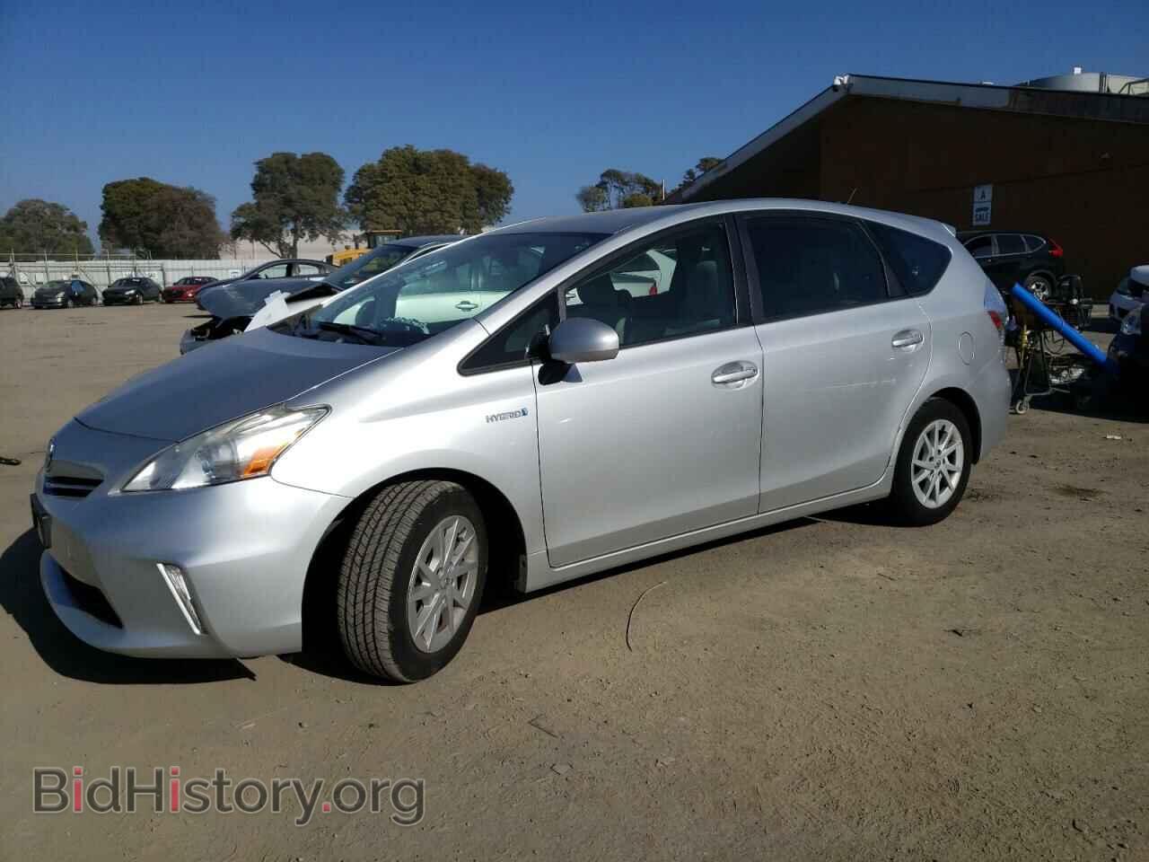 Фотография JTDZN3EUXC3024945 - TOYOTA PRIUS 2012