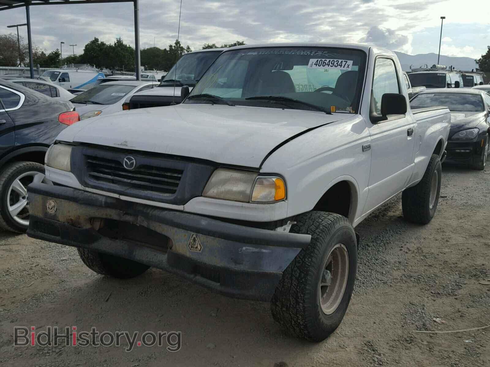 1999 MAZDA B2500 - VIN: 4F4YR12C3XTM37285 - Фото 2