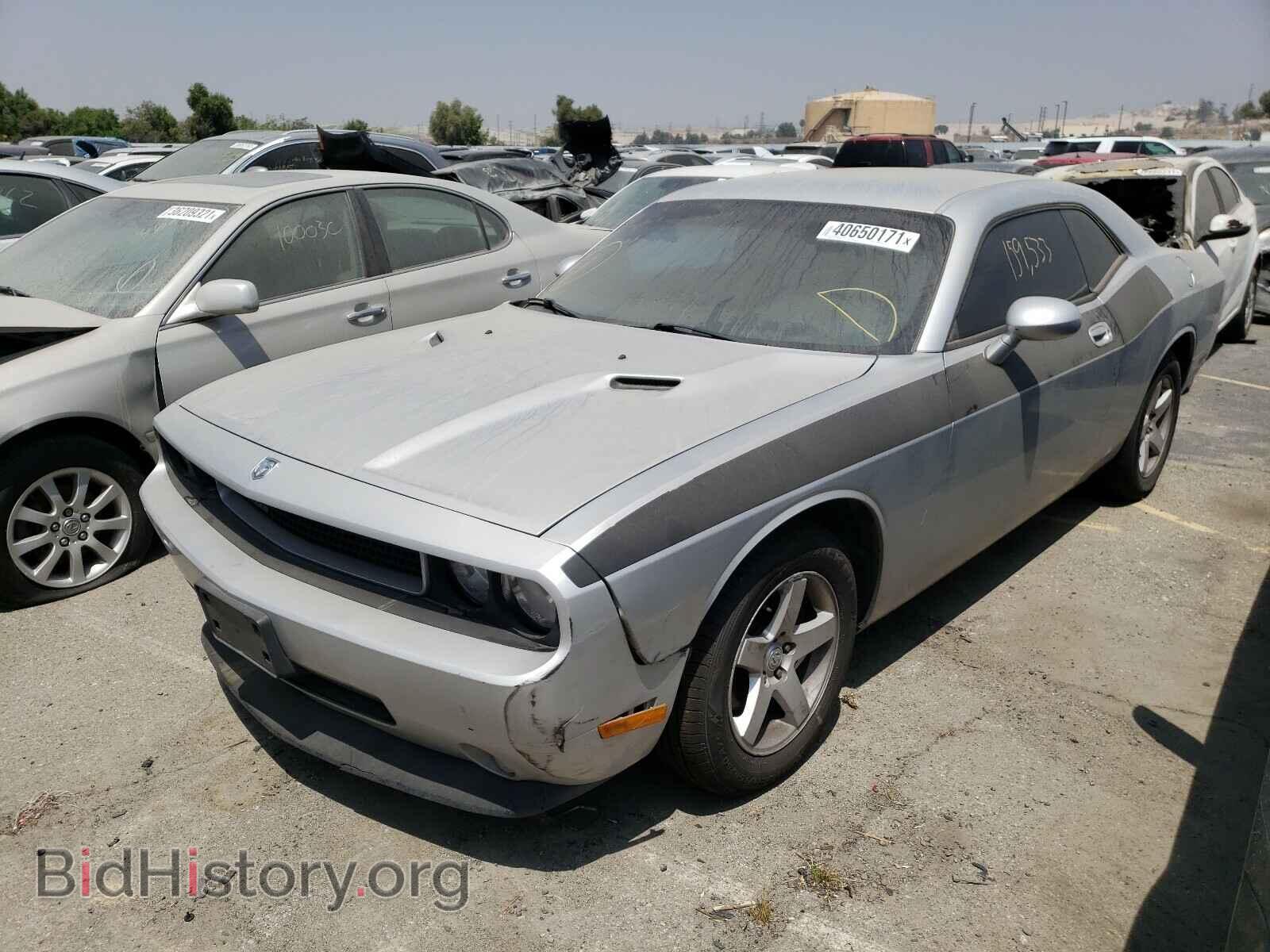 2010 DODGE CHALLENGER - VIN: 2B3CJ4DV2AH146311 - Фото 2