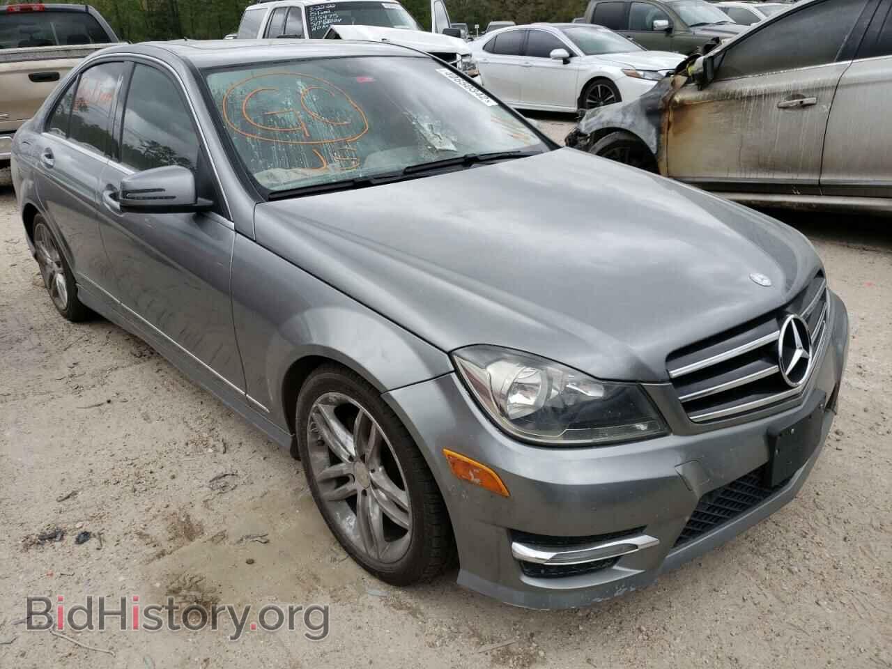 Фотография WDDGF4HB7ER315445 - MERCEDES-BENZ C-CLASS 2014
