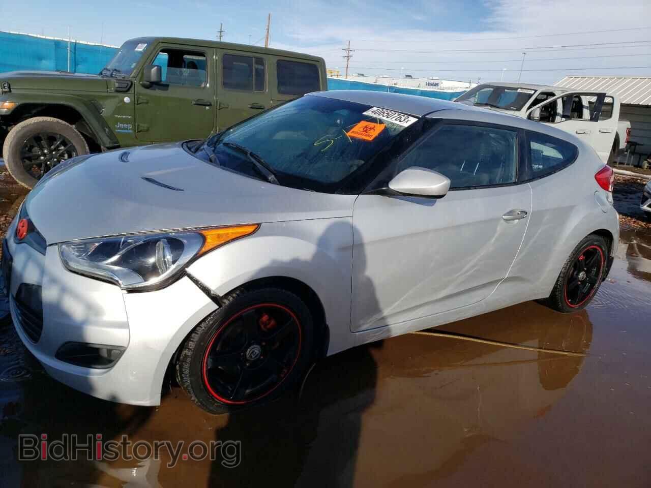 Фотография KMHTC6AD9CU074339 - HYUNDAI VELOSTER 2012