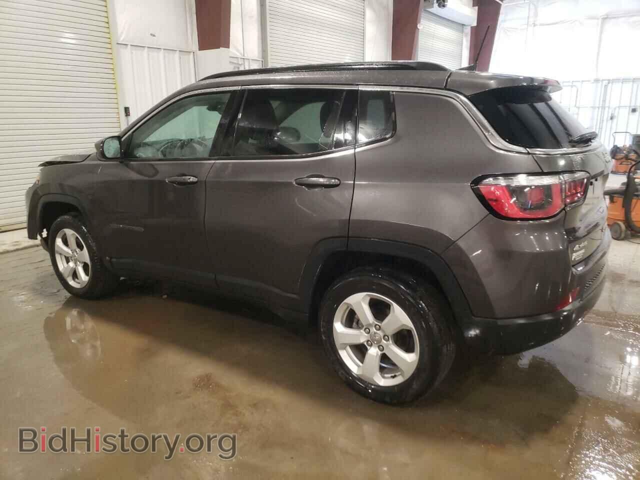 2018 JEEP COMPASS - VIN: 3C4NJDBB7JT142732 - Фото 2