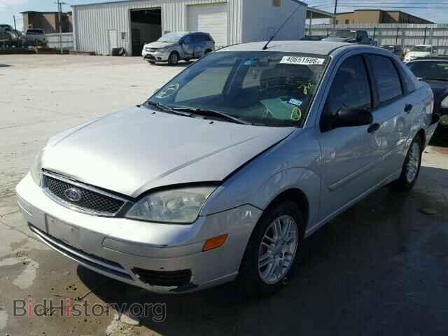 2007 FORD FOCUS - VIN: 1FAFP34N07W206901 - Фото 2