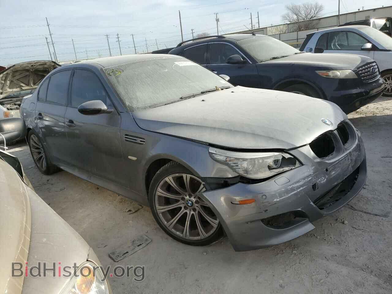 2008 BMW M5 - VIN: WBSNB935X8CX09176 - Фото 4