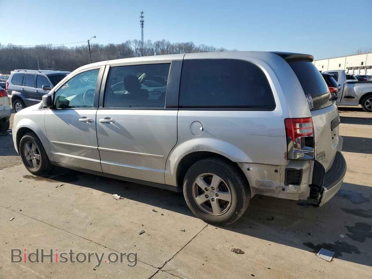 2010 DODGE CARAVAN - VIN: 2D4RN4DE0AR268546 - Фото 2