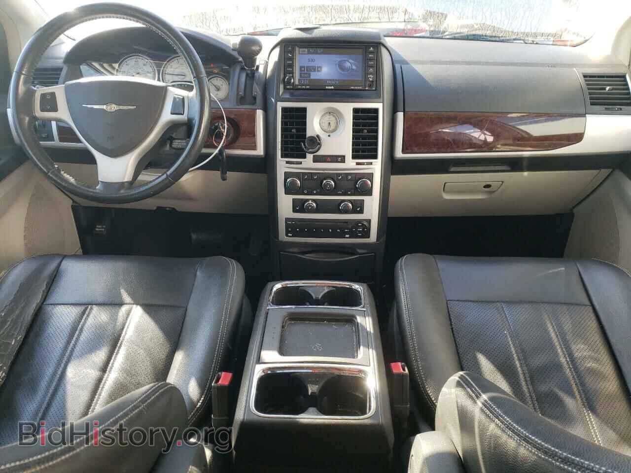 2010 CHRYSLER MINIVAN - VIN: 2A4RR8DX6AR357316 - Фото 8