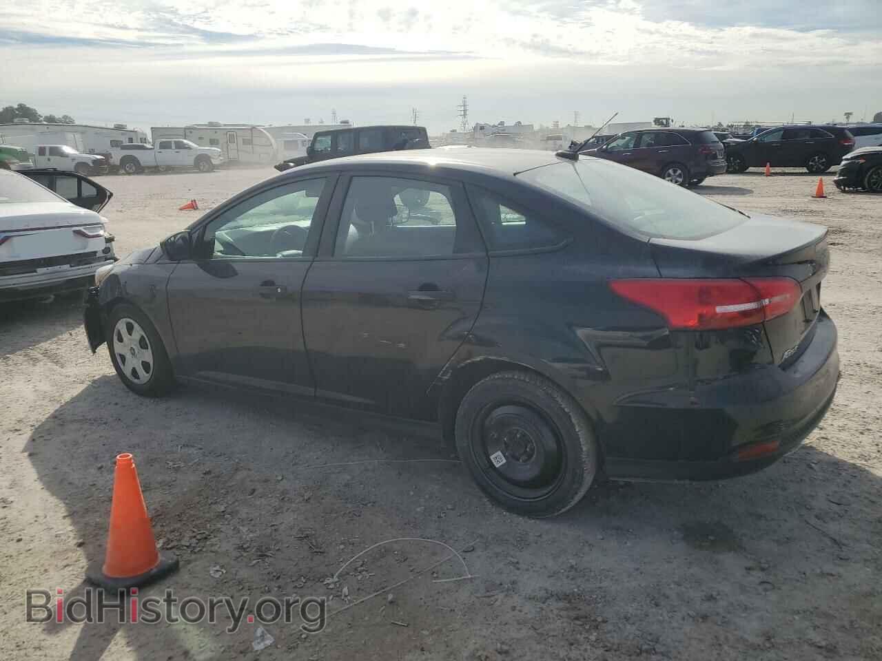 2017 FORD FOCUS - VIN: 1FADP3E25HL341435 - Photo 2