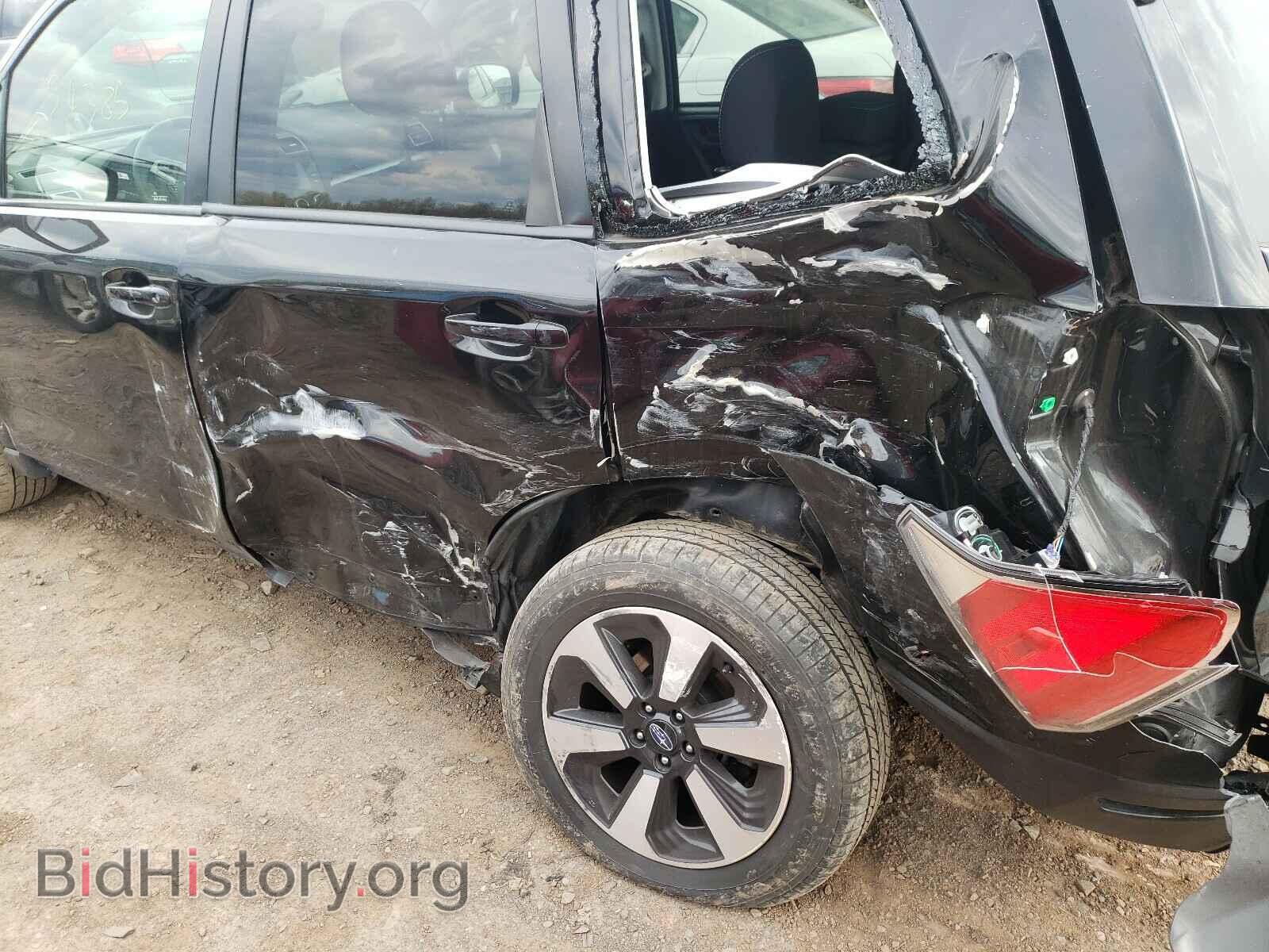 2017 SUBARU FORESTER - VIN: JF2SJAEC2HH455381 - Фото 9