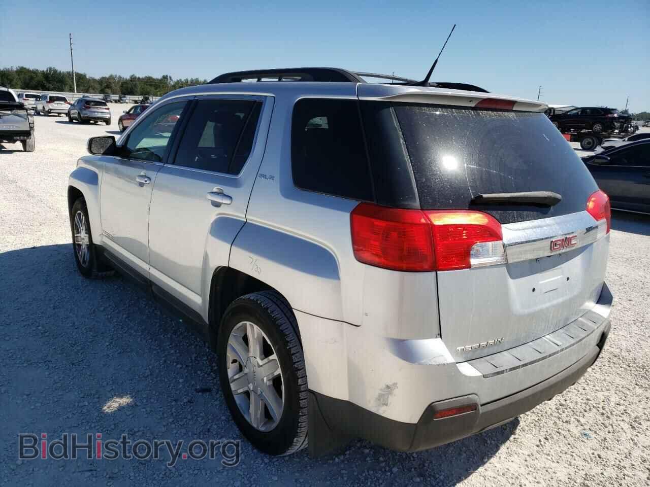 2011 GMC TERRAIN - VIN: 2CTALSEC8B6282123 - Photo 2