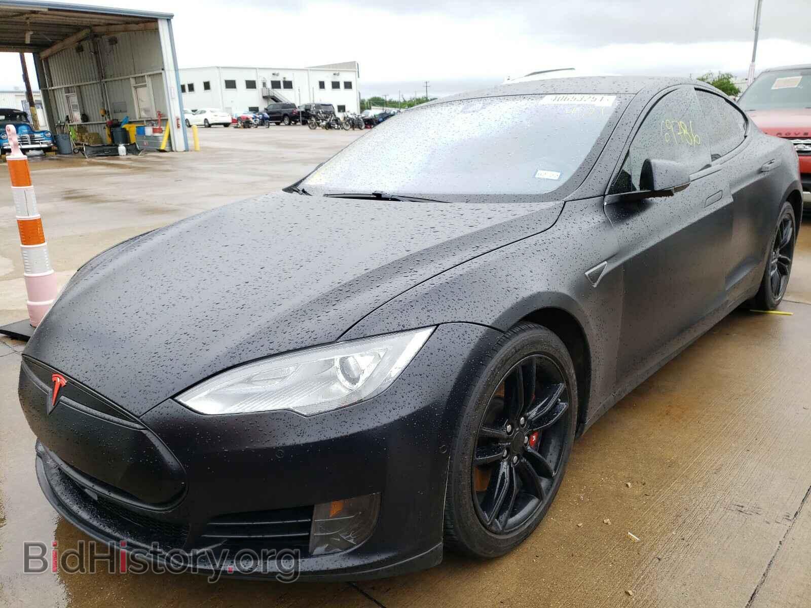2015 TESLA MODEL S - VIN: 5YJSA1S27FF082734 - Photo 2