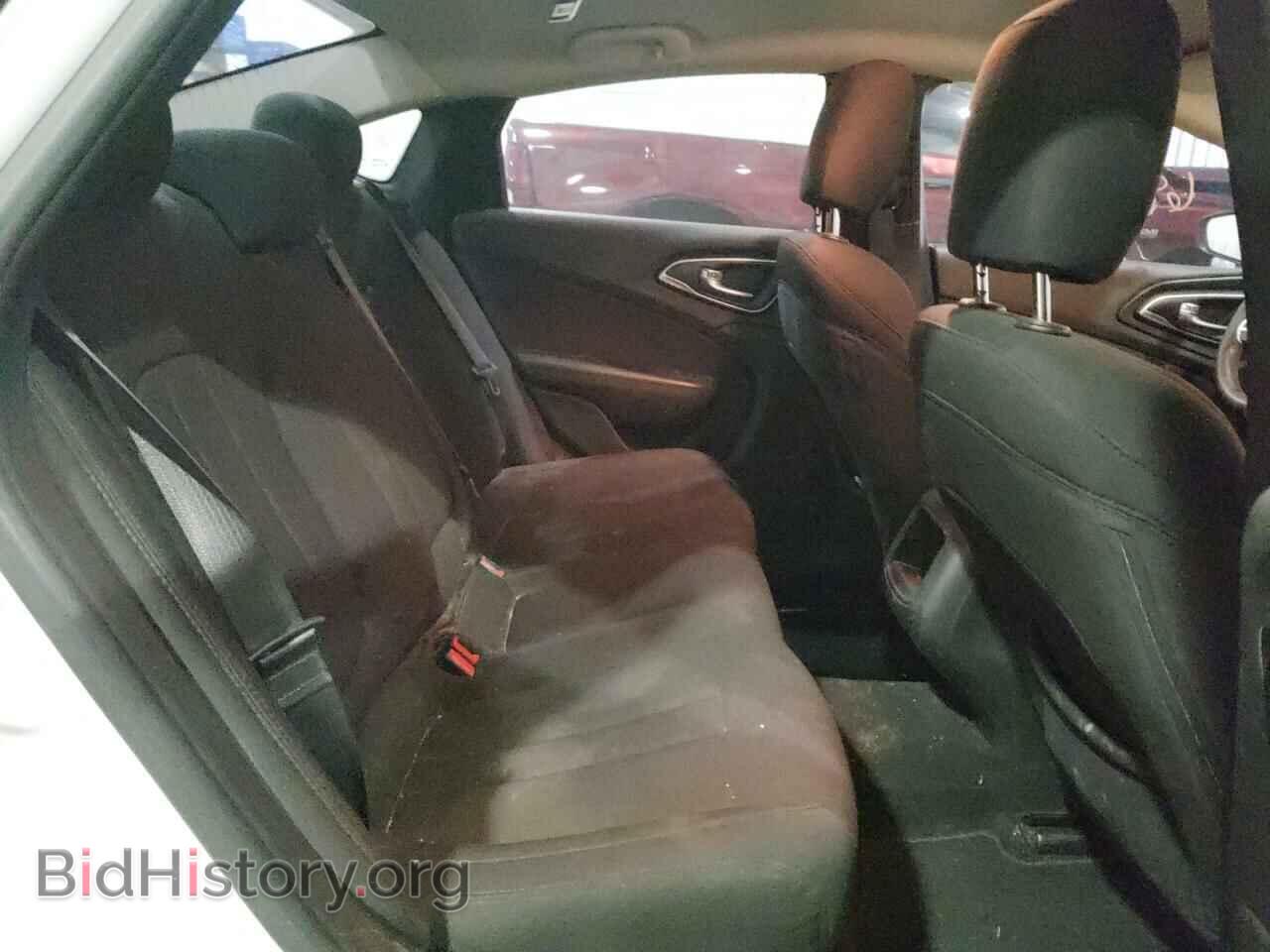 2015 CHRYSLER 200 - VIN: 1C3CCCAB1FN716122 - Фото 6