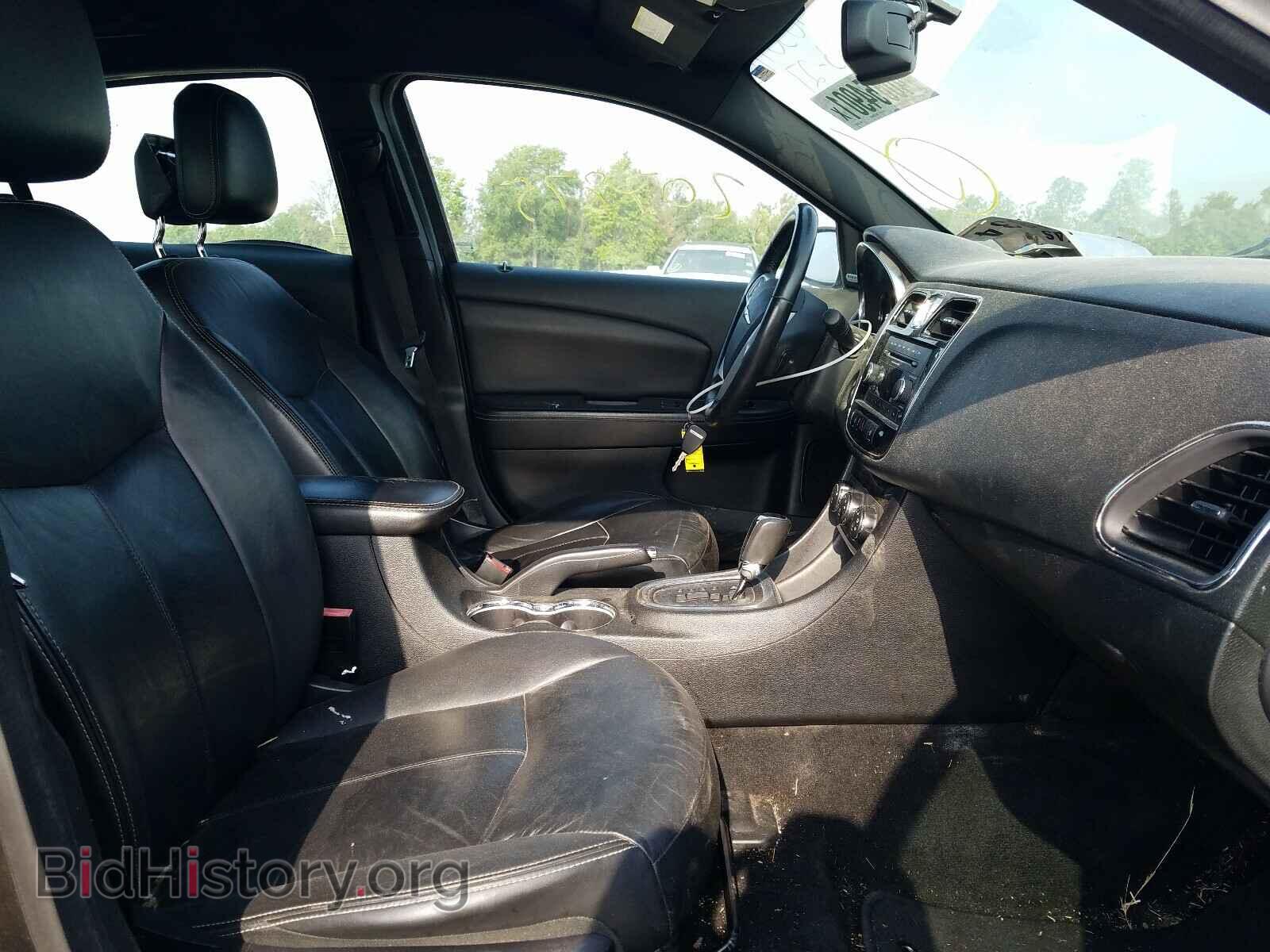 2013 CHRYSLER 200 - VIN: 1C3CCBCG2DN751932 - Фото 5