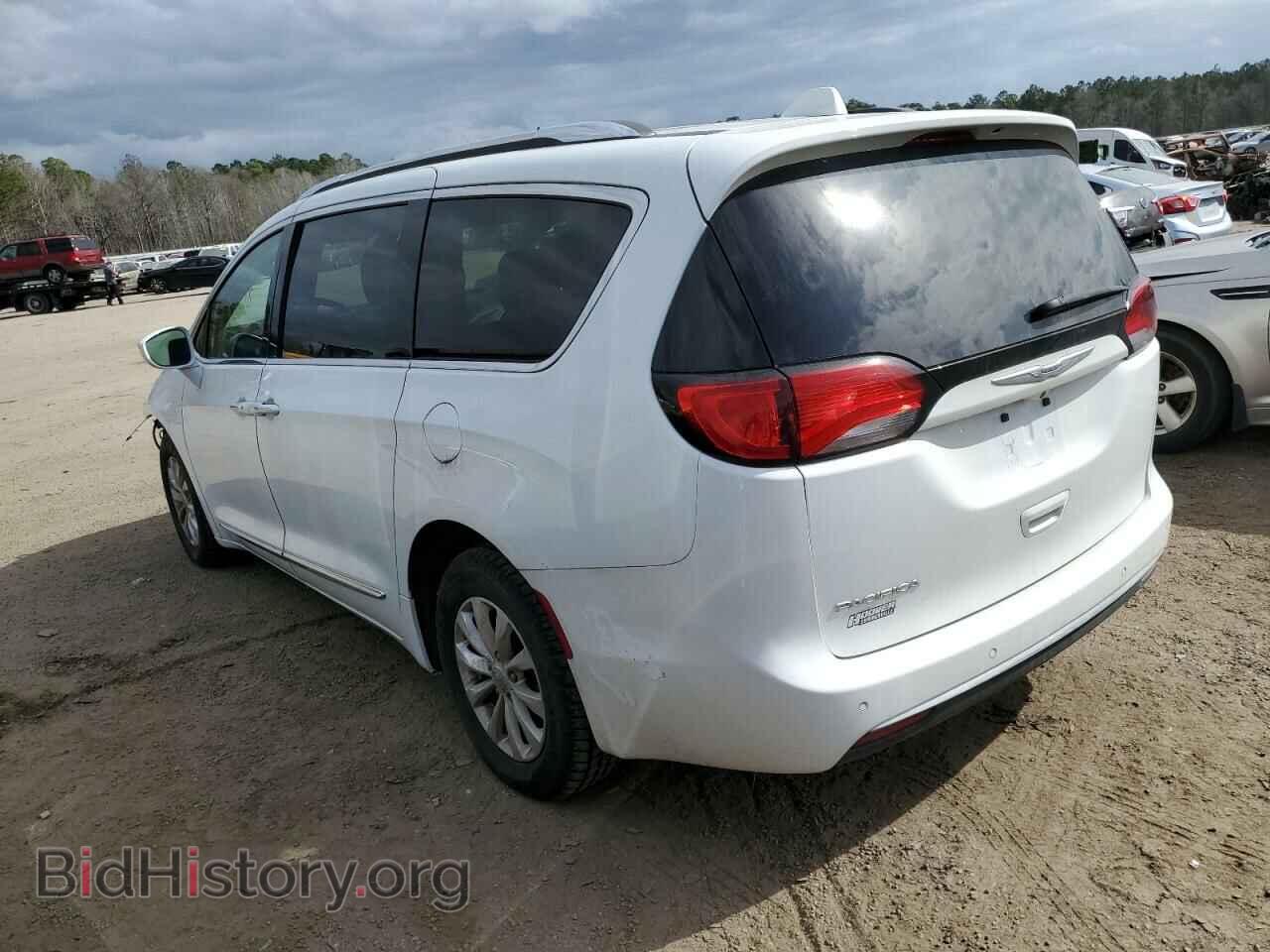 2019 CHRYSLER PACIFICA - VIN: 2C4RC1BG9KR625925 - Photo 2