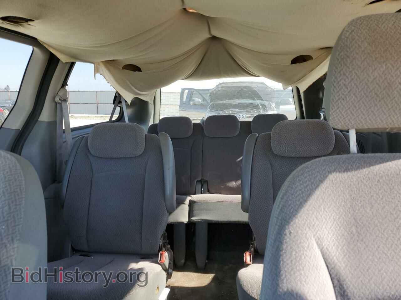 2007 CHRYSLER MINIVAN - VIN: 2A4GP44R87R108290 - Фото 10