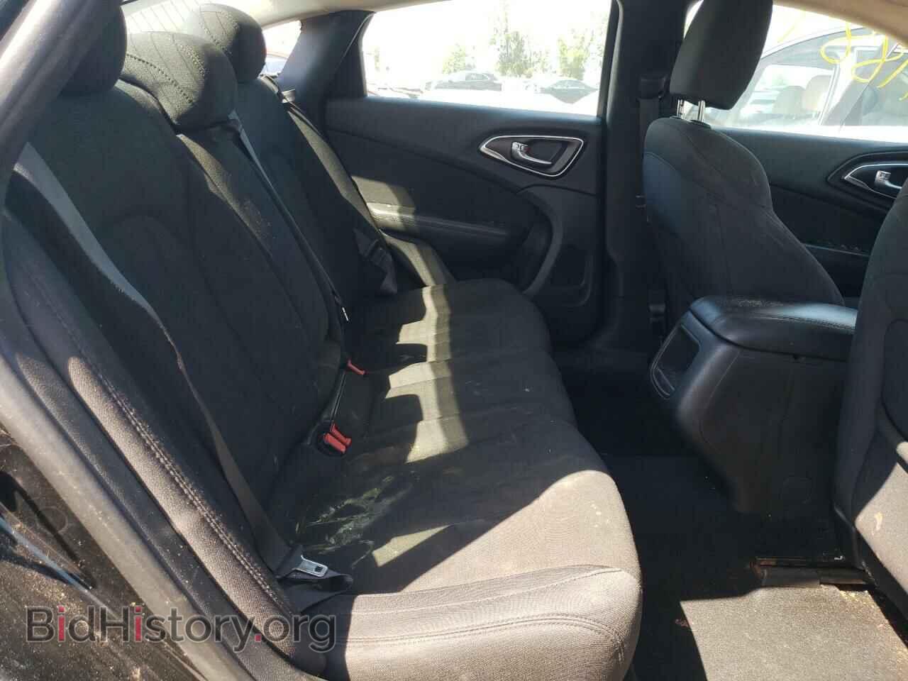 2015 CHRYSLER 200 - VIN: 1C3CCCAB1FN744244 - Фото 6